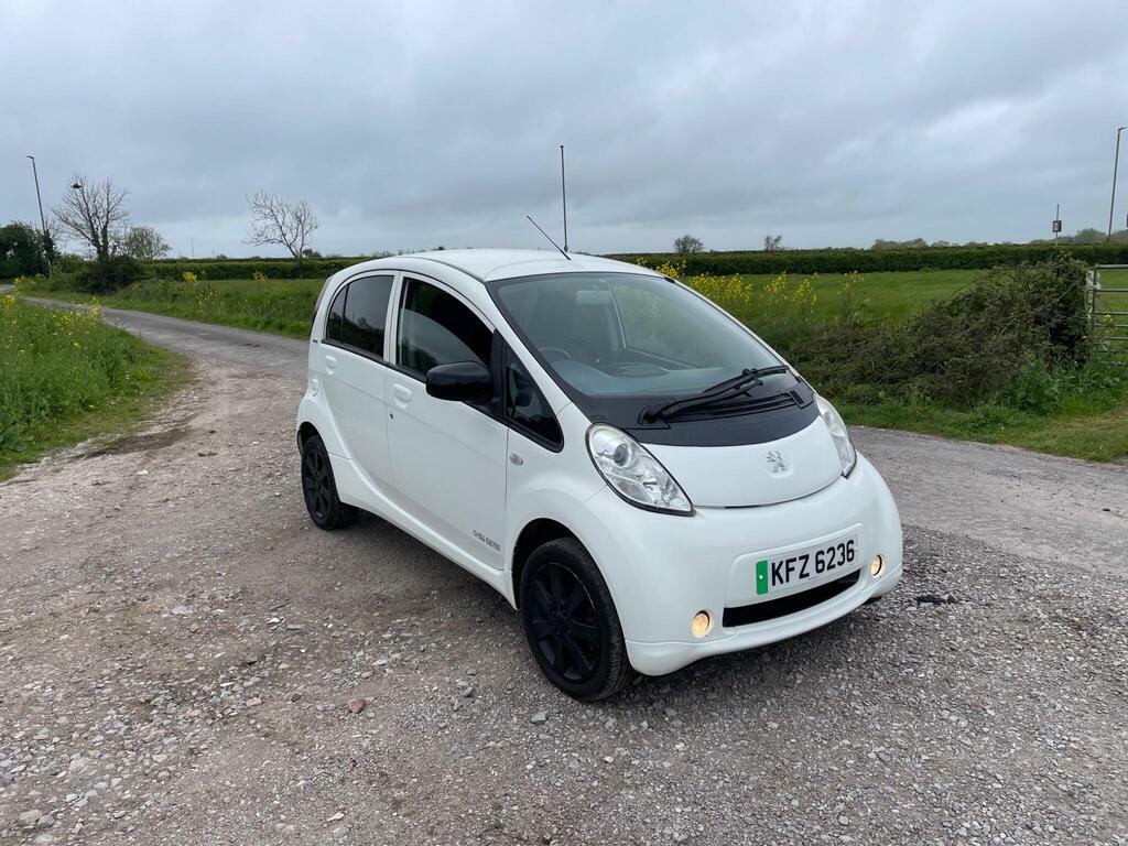 Peugeot ION Auto White #3