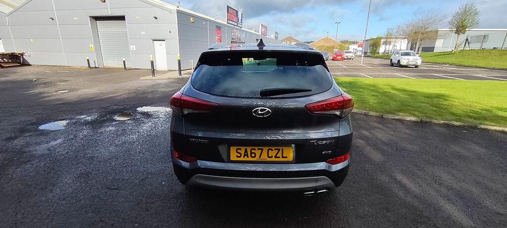 Hyundai Tucson 2.0 Crdi Premium Suv 4Wd Euro 6 1 SA67CZL Grey #4