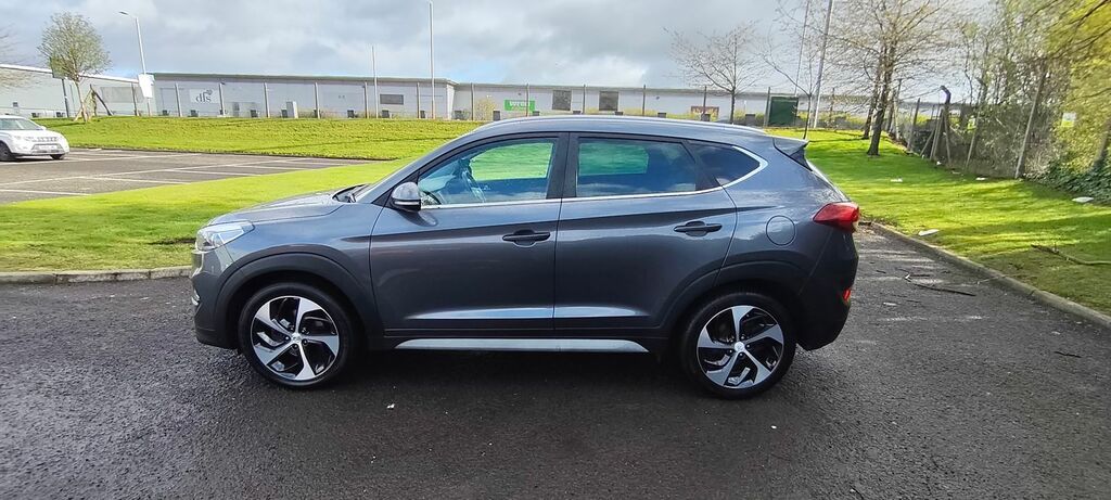 Hyundai Tucson 2.0 Crdi Premium Suv 4Wd Euro 6 1 SA67CZL Grey #2