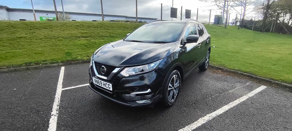Nissan Qashqai 1.3 Dig-t N-connecta Suv Euro 6 Black