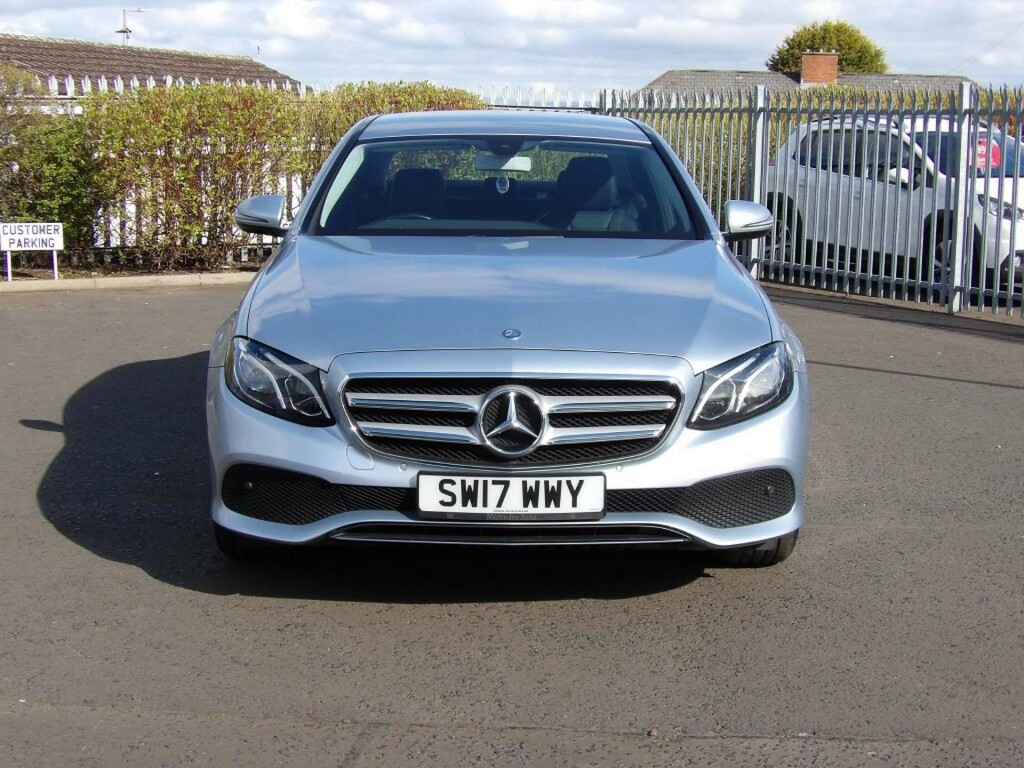 Mercedes-Benz E Class Se Auto SW17WWY Silver #2