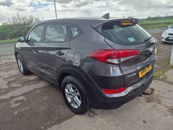 Hyundai Tucson 1.7 Crdi Blue Drive S Euro 6 Ss SM16JKV Grey #5