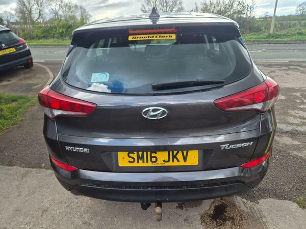 Hyundai Tucson 1.7 Crdi Blue Drive S Euro 6 Ss SM16JKV Grey #6