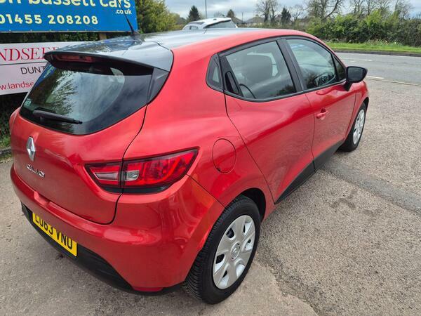 Renault Clio 1.2 16V Expression Euro 5 Red #6