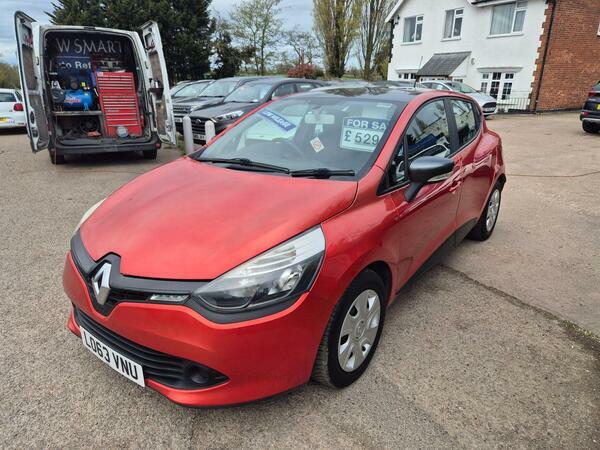 Renault Clio 1.2 16V Expression Euro 5 Red #3