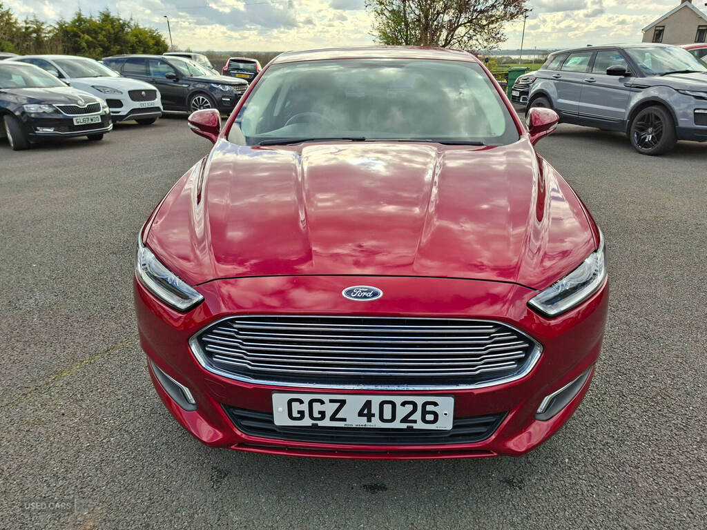 Ford Mondeo 1.5 Tdci Econetic Zetec GGZ4026 Red #2