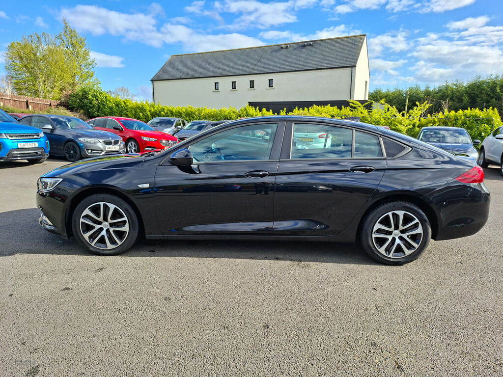 Vauxhall Insignia 1.6 Turbo D Ecotec 136 Design Nav DN67RVR Black #4