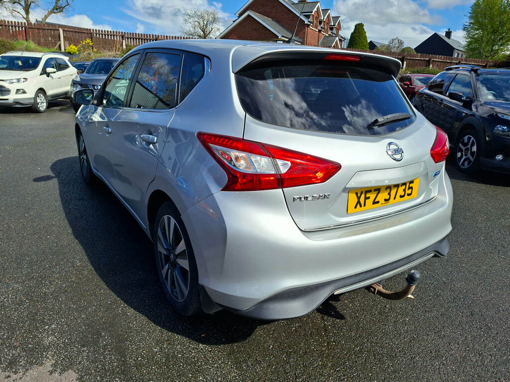 Nissan Pulsar 1.5 Dci Tekna XFZ3735 Silver #4