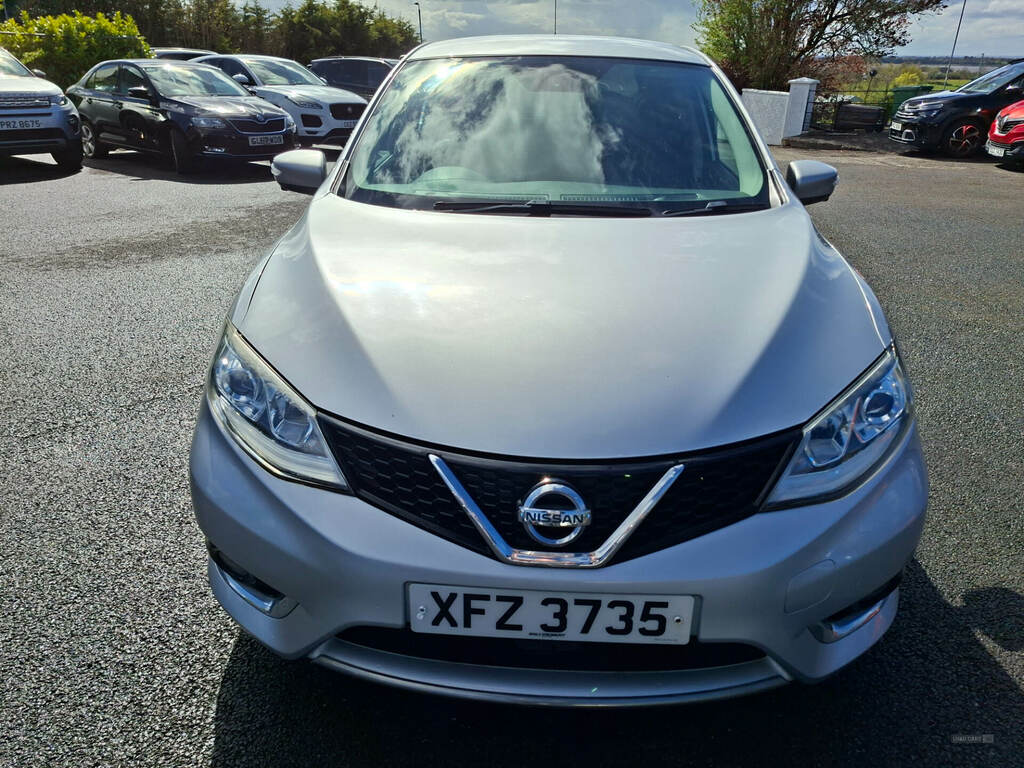 Nissan Pulsar 1.5 Dci Tekna XFZ3735 Silver #2