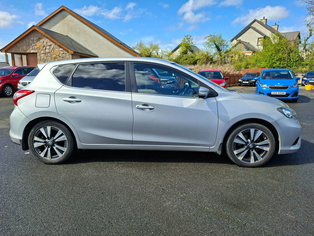 Nissan Pulsar 1.5 Dci Tekna XFZ3735 Silver #6