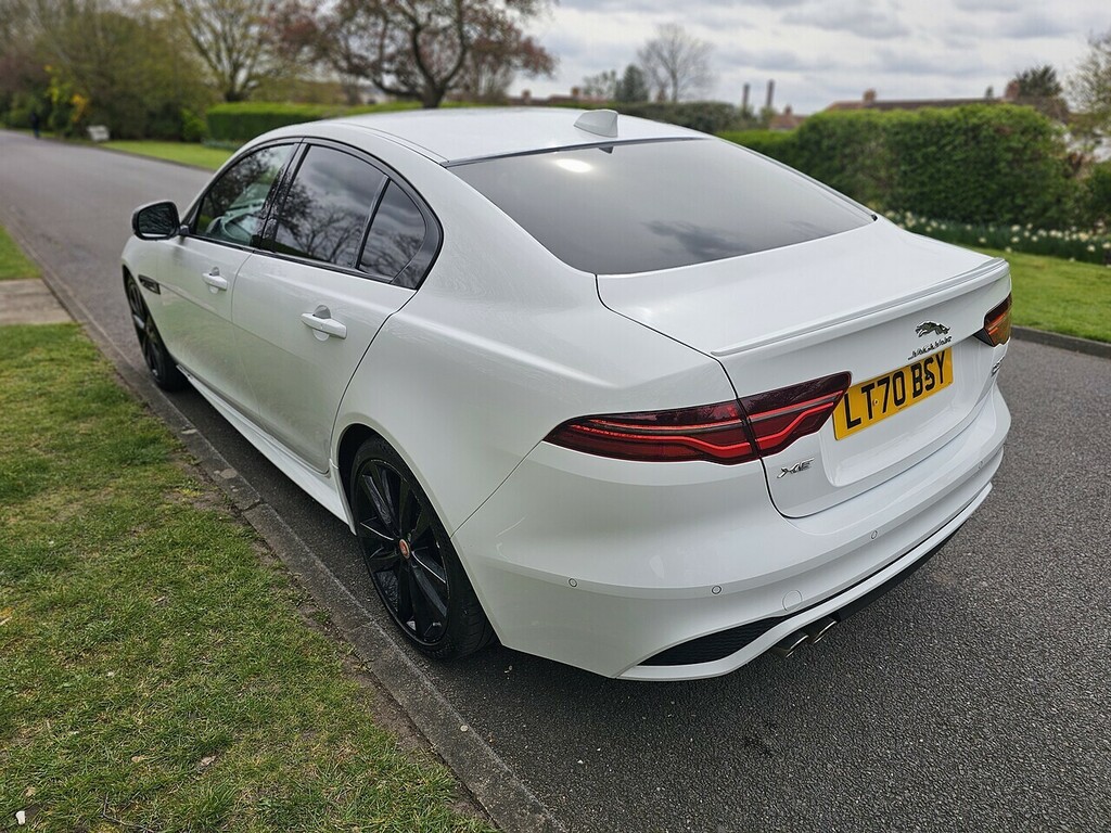 Jaguar XE D180 R-dynamic Se U3339 Ulez White #6