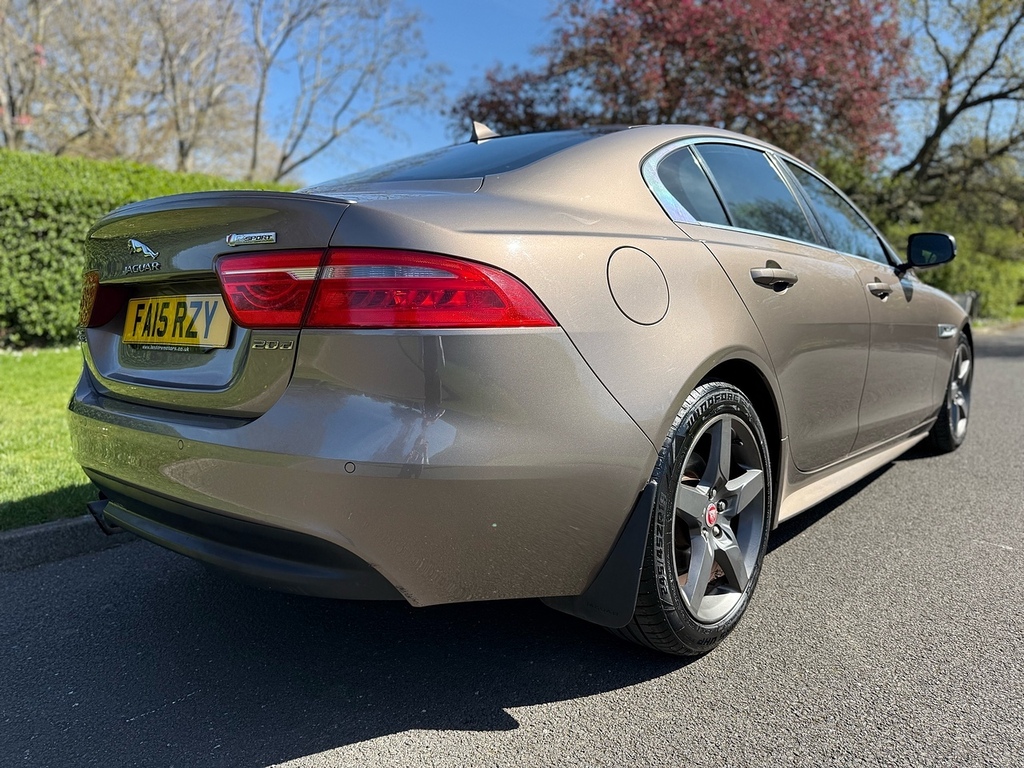 Jaguar XE D R-sport U3371 Ulez FA15RZY Brown #4