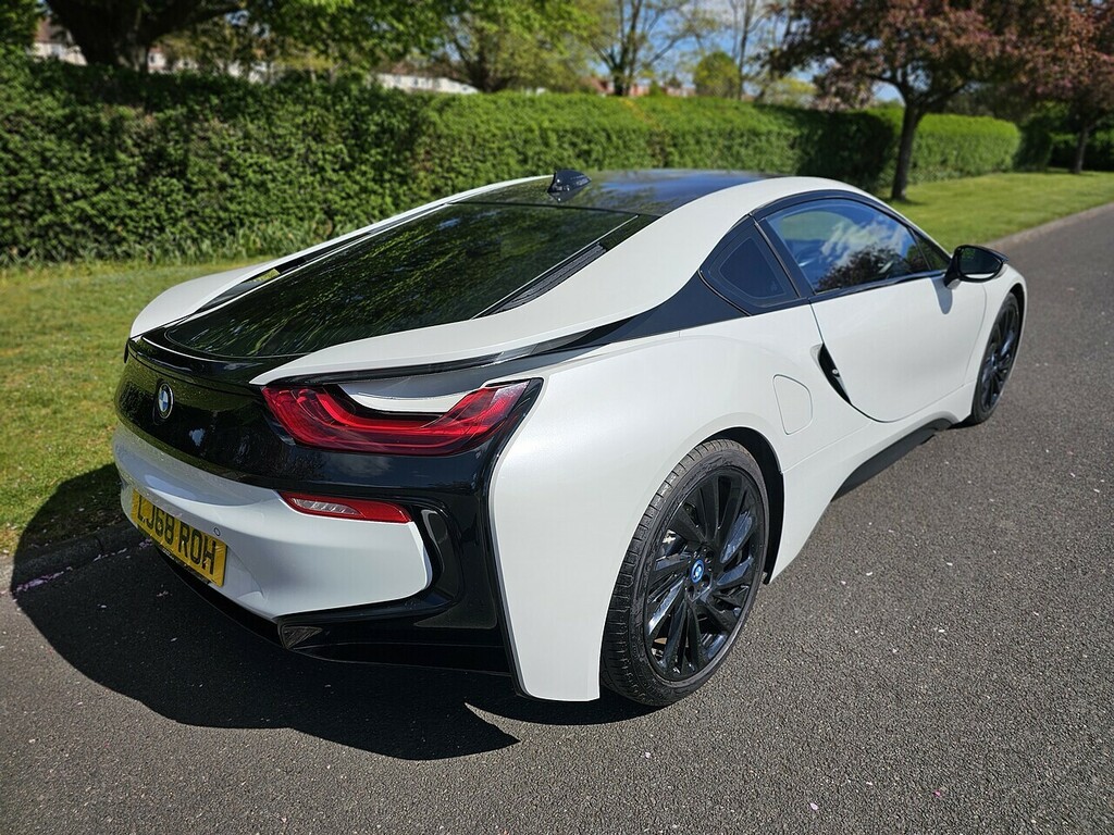 BMW i8 U3385 Ulez LJ68ROH Blue #4