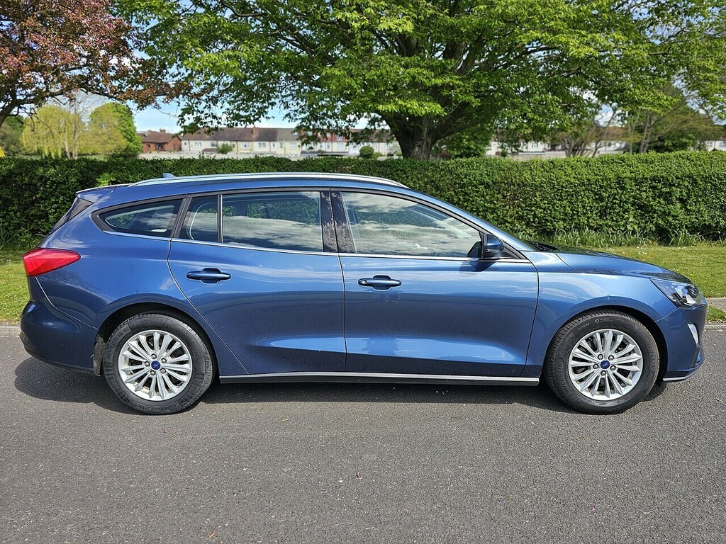 Ford Focus Ecoblue Titanium U3382 Ulez YA21WND Blue #2