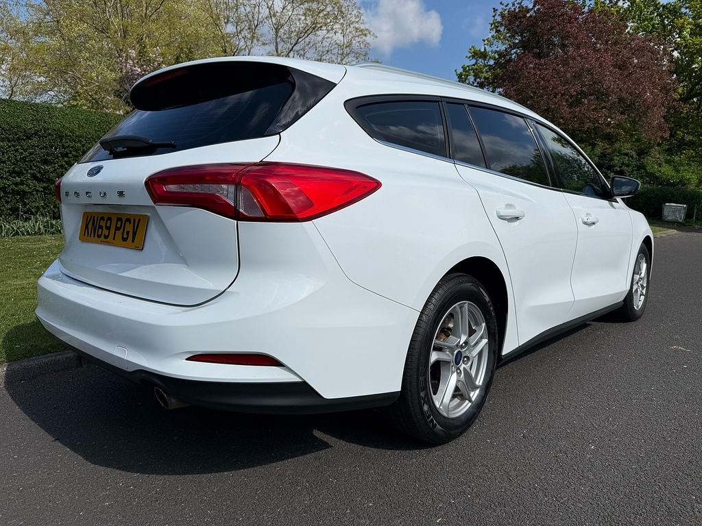 Ford Focus Ecoblue Zetec U3394 Ulez KN69PGV White #4