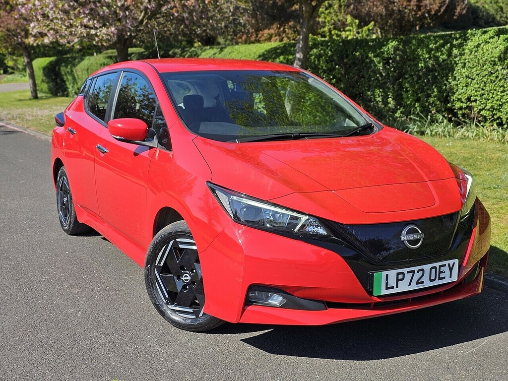 Nissan Leaf Acenta U3417 Ulez Red