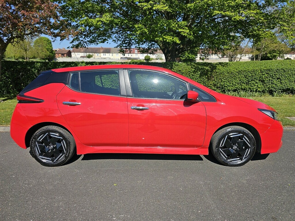 Nissan Leaf Acenta U3417 Ulez LP72OEY Red #2