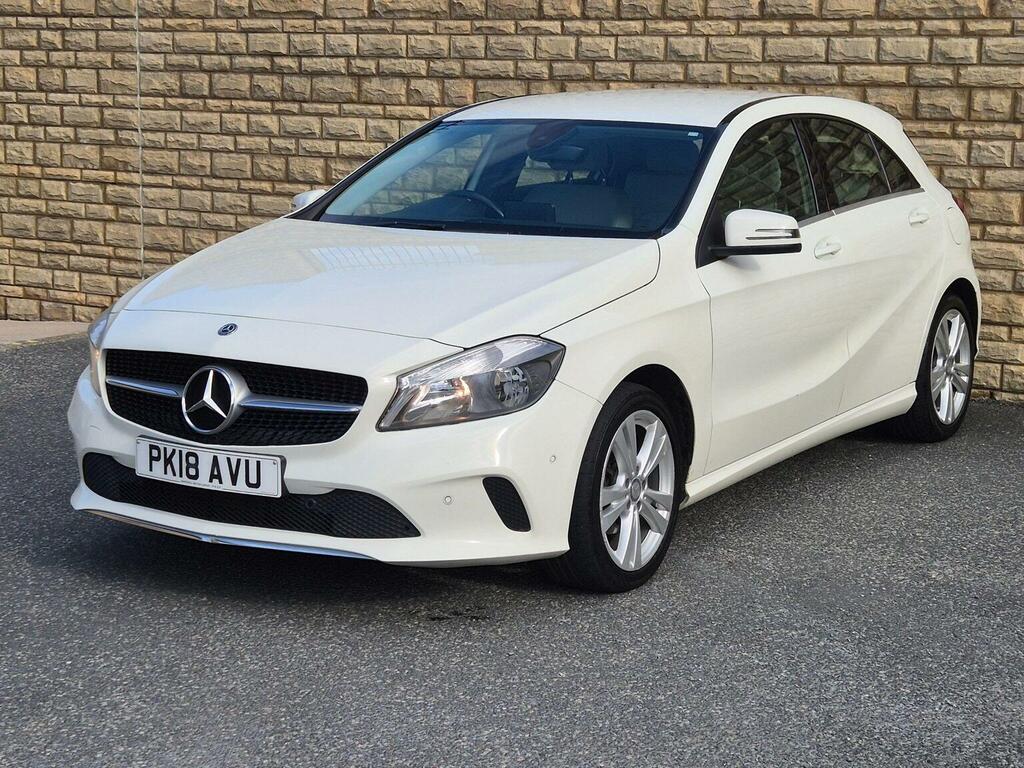 Mercedes-Benz A Class 1.5 A180d Sport Executive Euro 6 Ss 2018 PK18AVU White #4