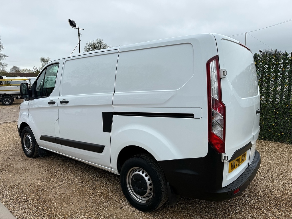 Ford Transit Custom 300 2.0 Ecoblue Leader Swb Panel Van L1 - Euro 6 HW70JXR White #3
