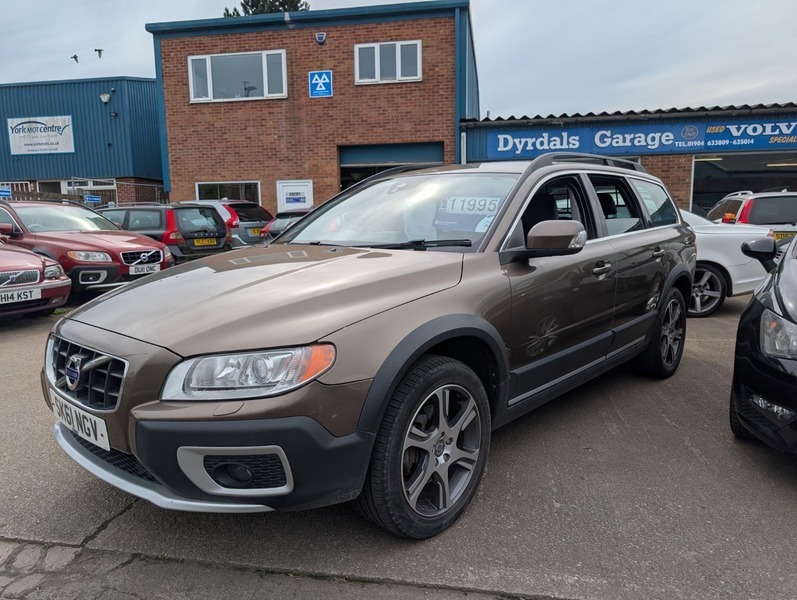 Volvo XC70 D5 Se Lux Awd Brown #3
