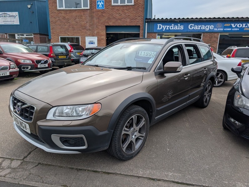 Volvo XC70 D5 Se Lux Awd Brown #4