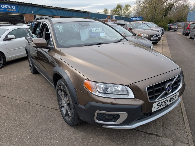 Volvo XC70 D5 Se Lux Awd Brown #2