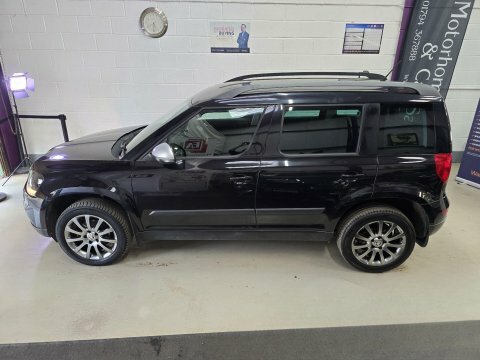 Skoda Yeti 2014 64 1.2 LV64UJK Black #5