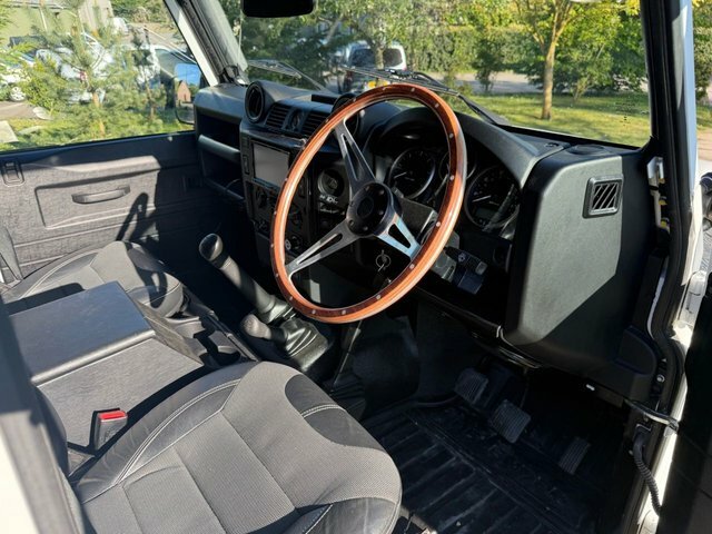 Land Rover Defender  Blue #6