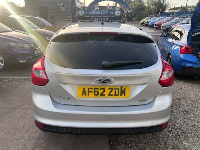 Ford Focus Zetec Silver #5