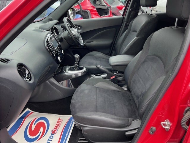 Nissan Juke N-connecta Dig-t EJ67OAB Red #5