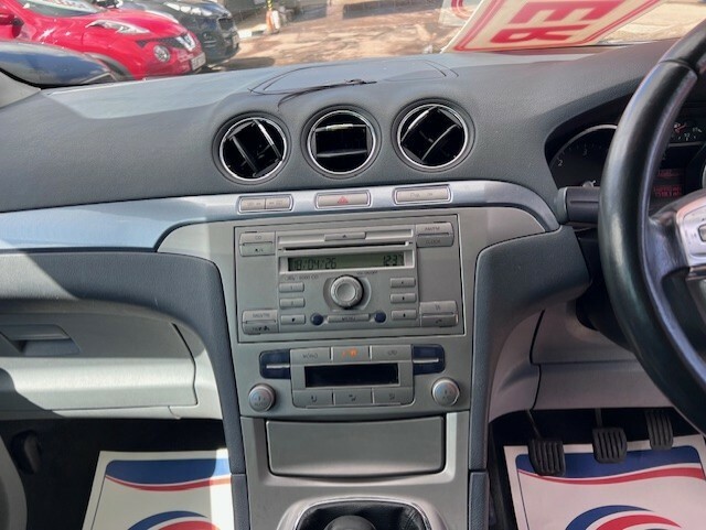 Ford Galaxy 2.0 Zetec Tdci Silver #17