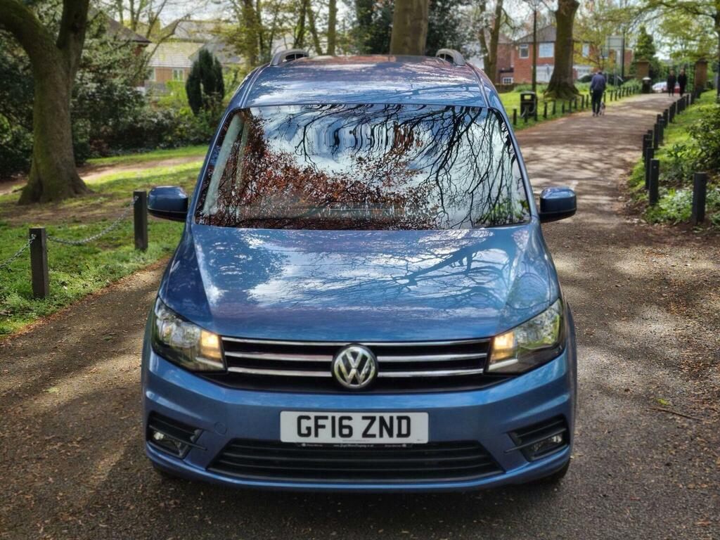 Volkswagen Caddy Maxi Life Mpv 2.0 Tdi Bluemotion Tech Dsg Euro 6 Ss Blue #5