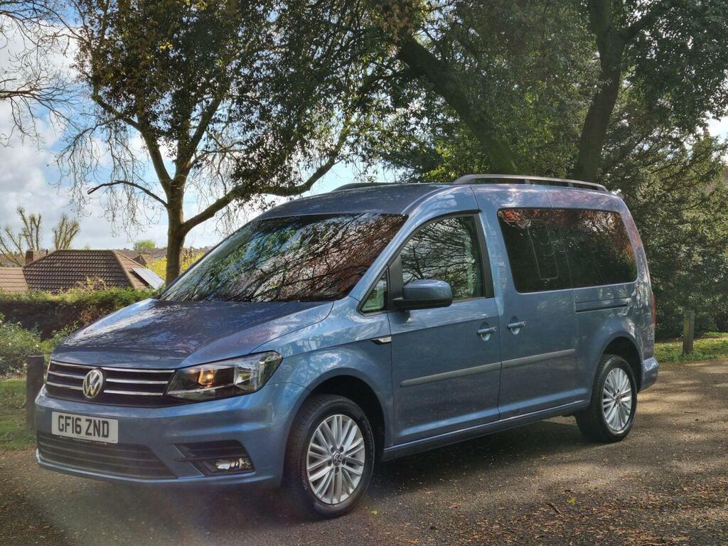 Volkswagen Caddy Maxi Life Mpv 2.0 Tdi Bluemotion Tech Dsg Euro 6 Ss Blue #6
