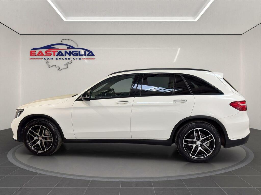 Mercedes-Benz GLC Class Suv 2.1 Glc250d Amg Line Premium G-tronic 4Matic White #2