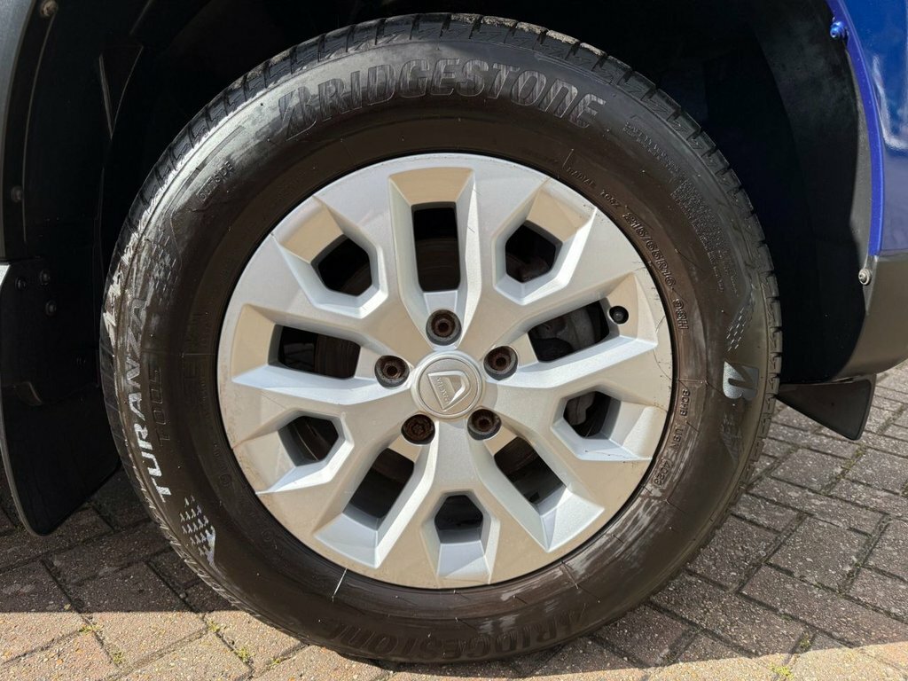 Dacia Duster 2023 1.0 Tce Comfort Suv Bi Fuel Euro 6 YY72WCZ Blue #2