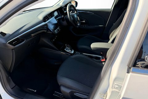 Vauxhall Corsa-e 100Kw Elite Nav DE70LHJ White #2