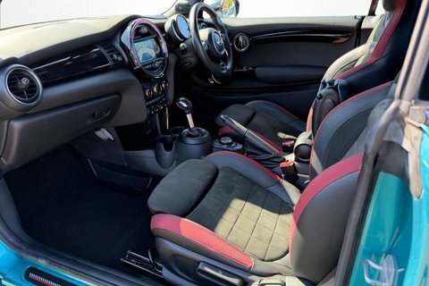 Mini Convertible 2.0 John Cooper OO05LHB Blue #2