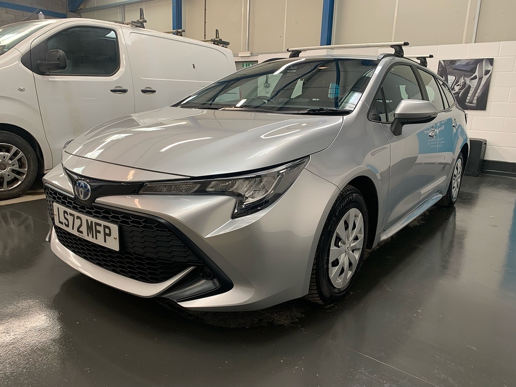 Toyota Corolla Vvt-h U3130 Ulez LS72MFP Silver #3