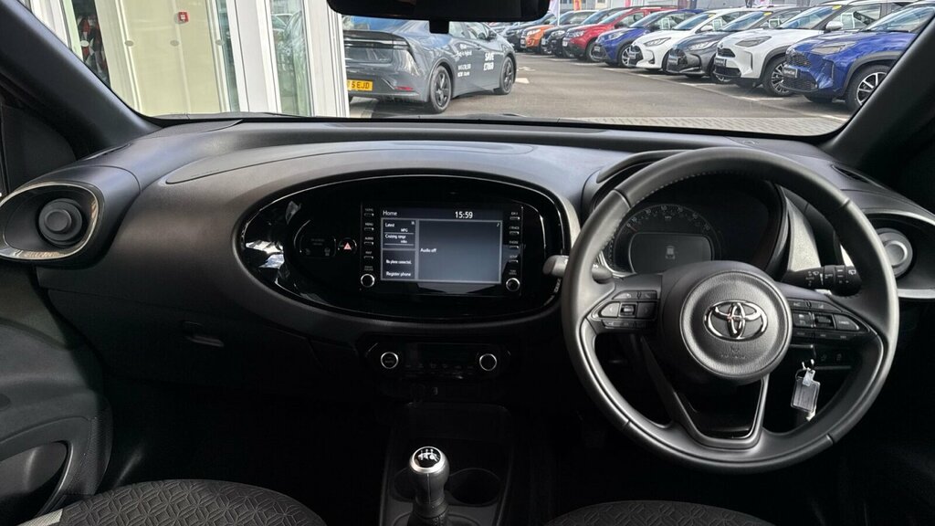 Toyota Aygo X 1.0 Vvt-i Edge Euro 6 Ss SB23CVJ Green #5