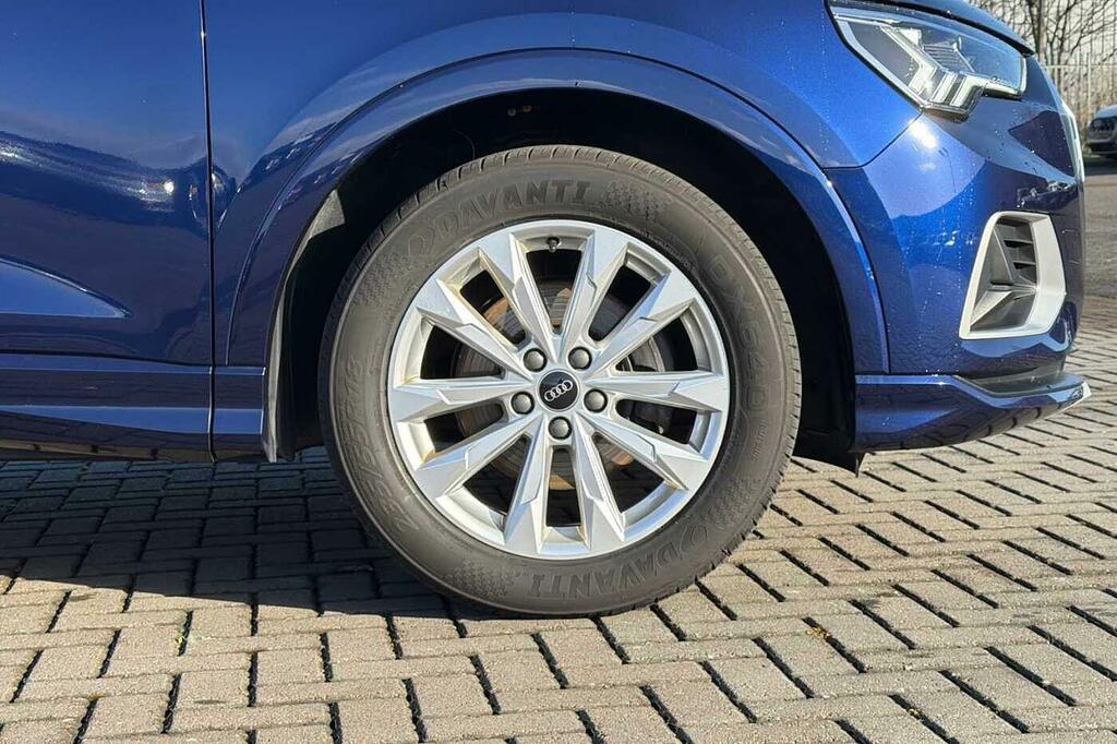Audi Q3 O Sport 35 Tfsi 150 Ps 6-Speed SO23GWW Blue #5