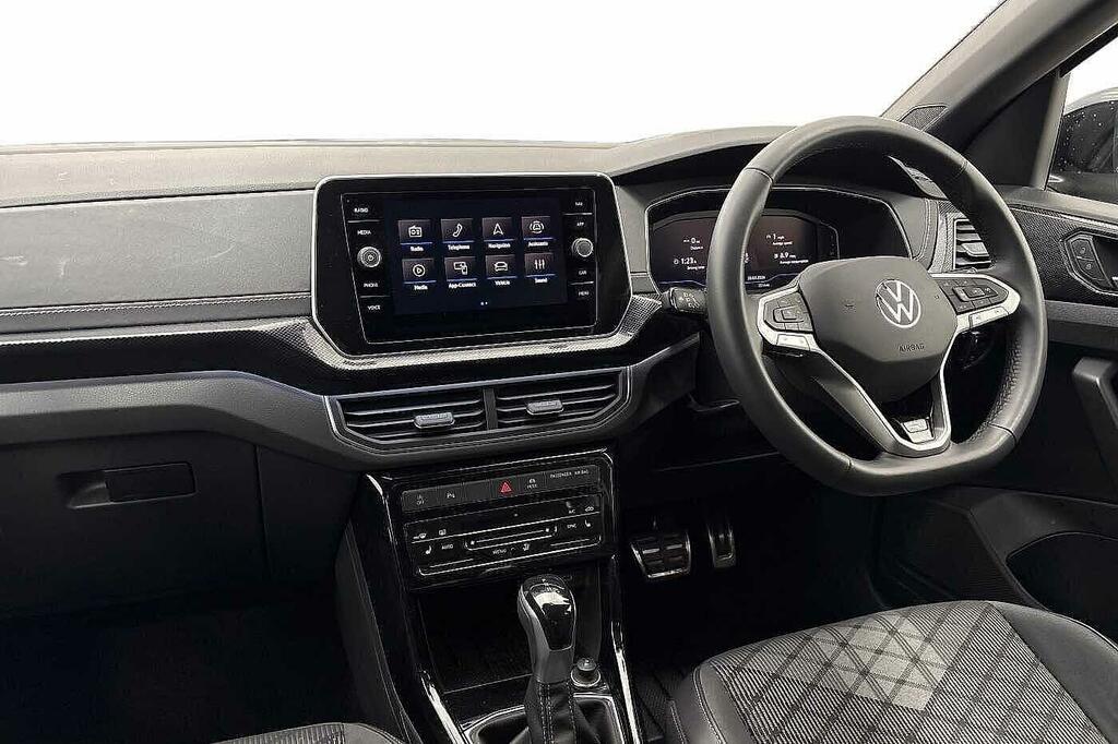 Volkswagen T-Cross 1.0 Tsi 115 R-line Dsg KS25HGF Black #2