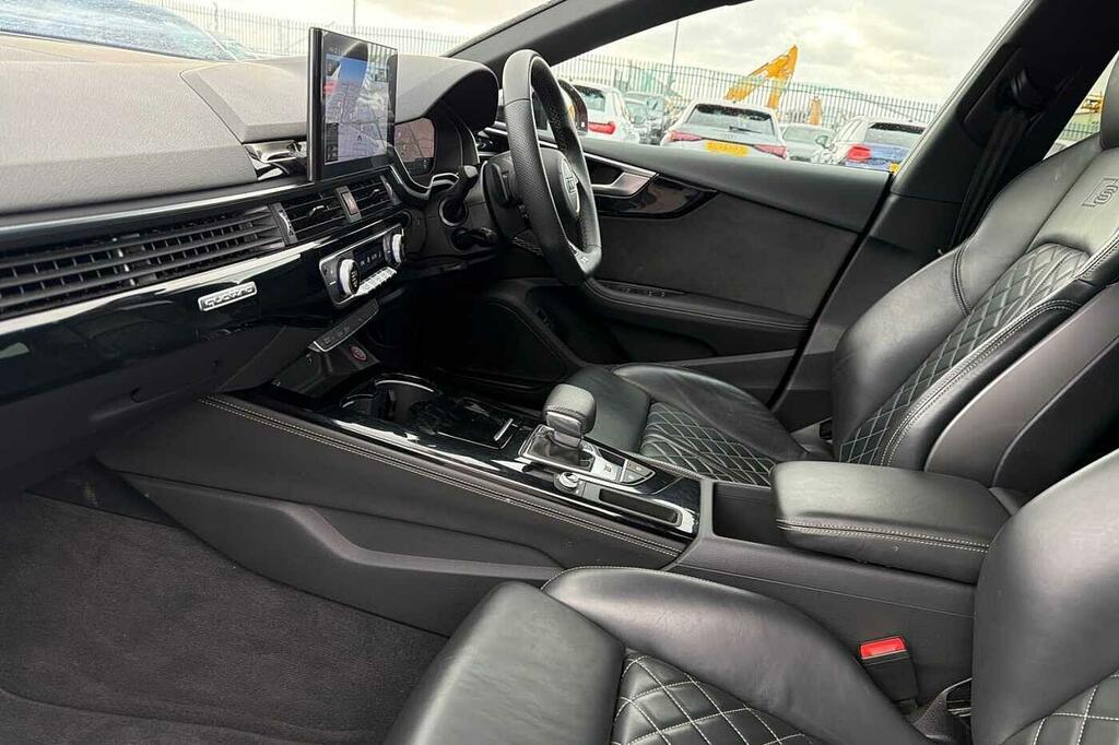 Audi A5 Black Edition Tdi 341 Ps Tiptronic SR72HDO Red #2