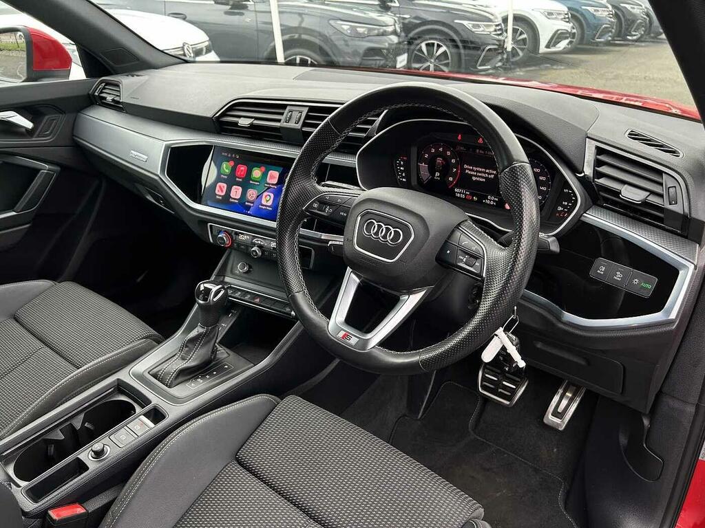 Audi Q3 35 Tfsi S Line S Tronic SR22HDF Red #6
