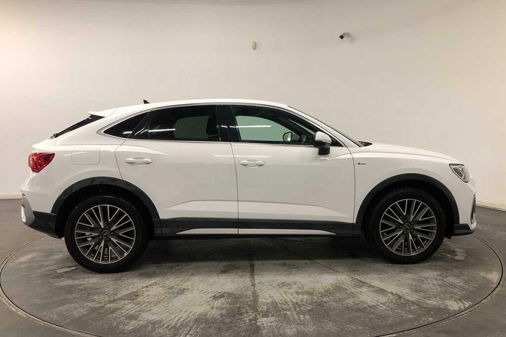 Audi Q3 S Line 35 Tfsi 150 Ps S Tronic SO72ULD White #4