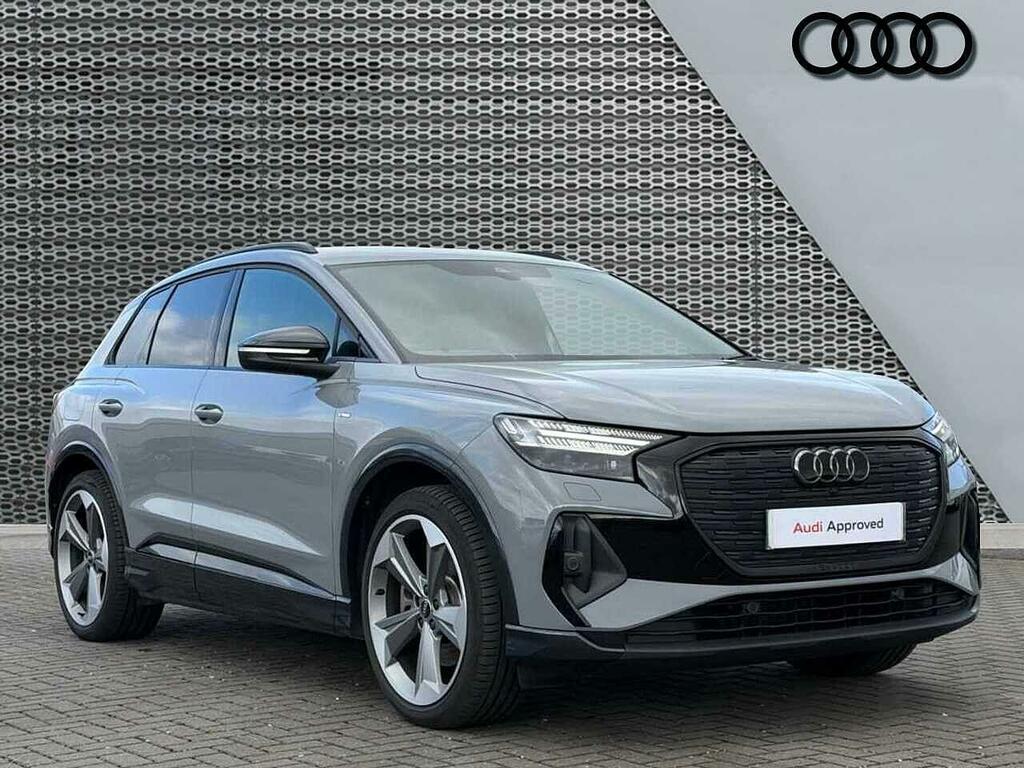 Audi Q4 E Tron Q4 Black Edition 45 E-tron 210,00 Kw Grey