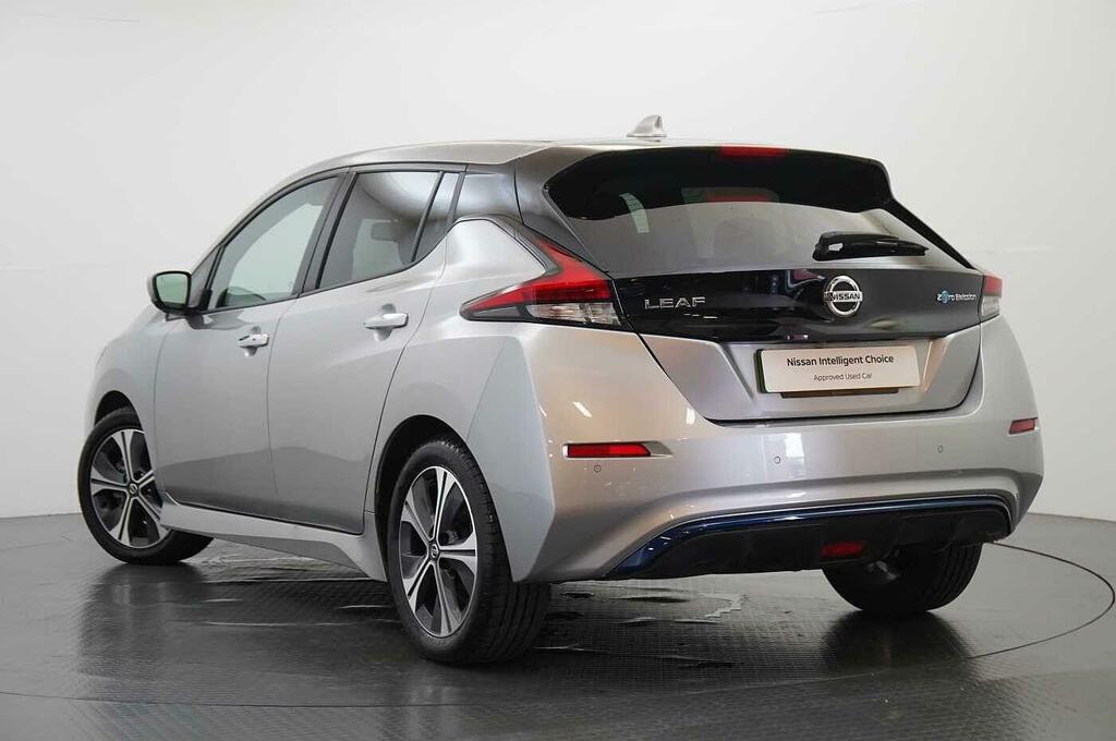 Nissan Leaf 40Kw N-connecta With Sat Nav And 360 View Cam BN22OKU Silver #3
