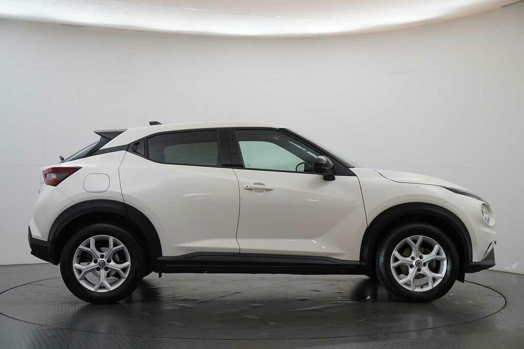 Nissan Juke 1.0 Dig-t 114 N-connecta With Sat Nav And Rear Vie SP21XFX White #6