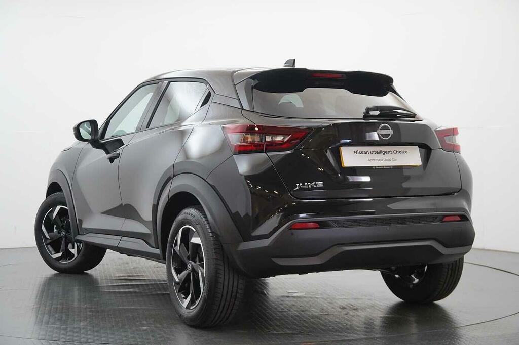 Nissan Juke 1.0 Dig-t 114 N-connecta With Sat Nav And Rear Vie ST23WFG Black #3
