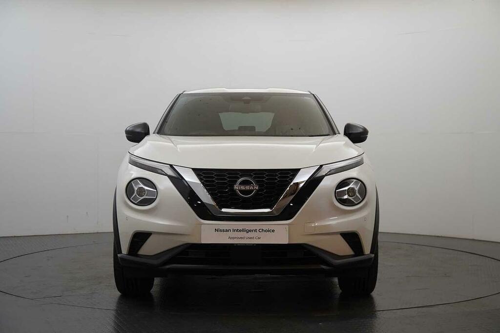 Nissan Juke 1.0 Dig-t 114 N-connecta With Sat Nav And Rear Vie SK23CCF White #4