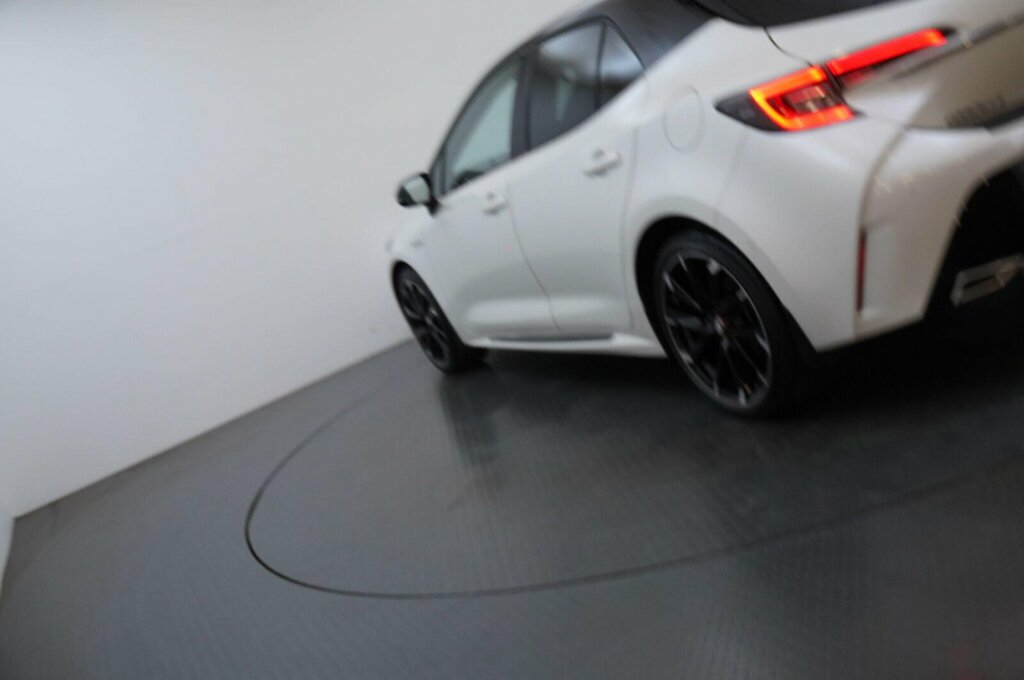 Toyota Corolla 2.0 Vvt-h Gr Sport Cvt Euro 6 Ss GJ21LSF White #3